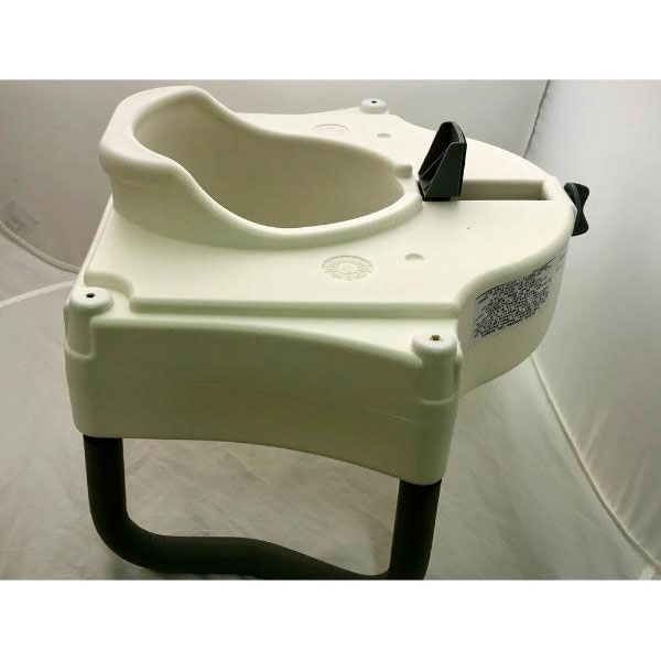 Alza-baño-con-barandas-antideslizantes-002